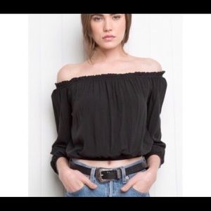 New brandy Melville off the shoulder black